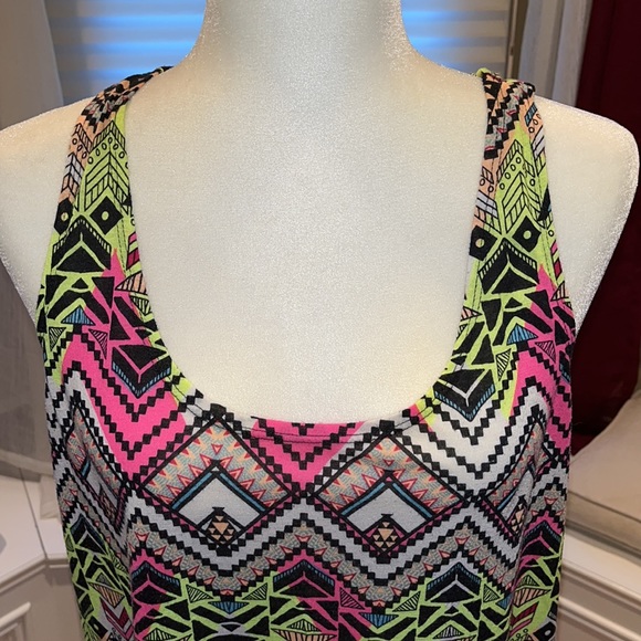 Arizona Jeans Company multi colored tank top Sz XL - Picture 2 of 8